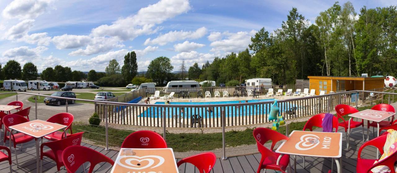 Camping Porte Des Vosges Bulgnéville Exteriér fotografie