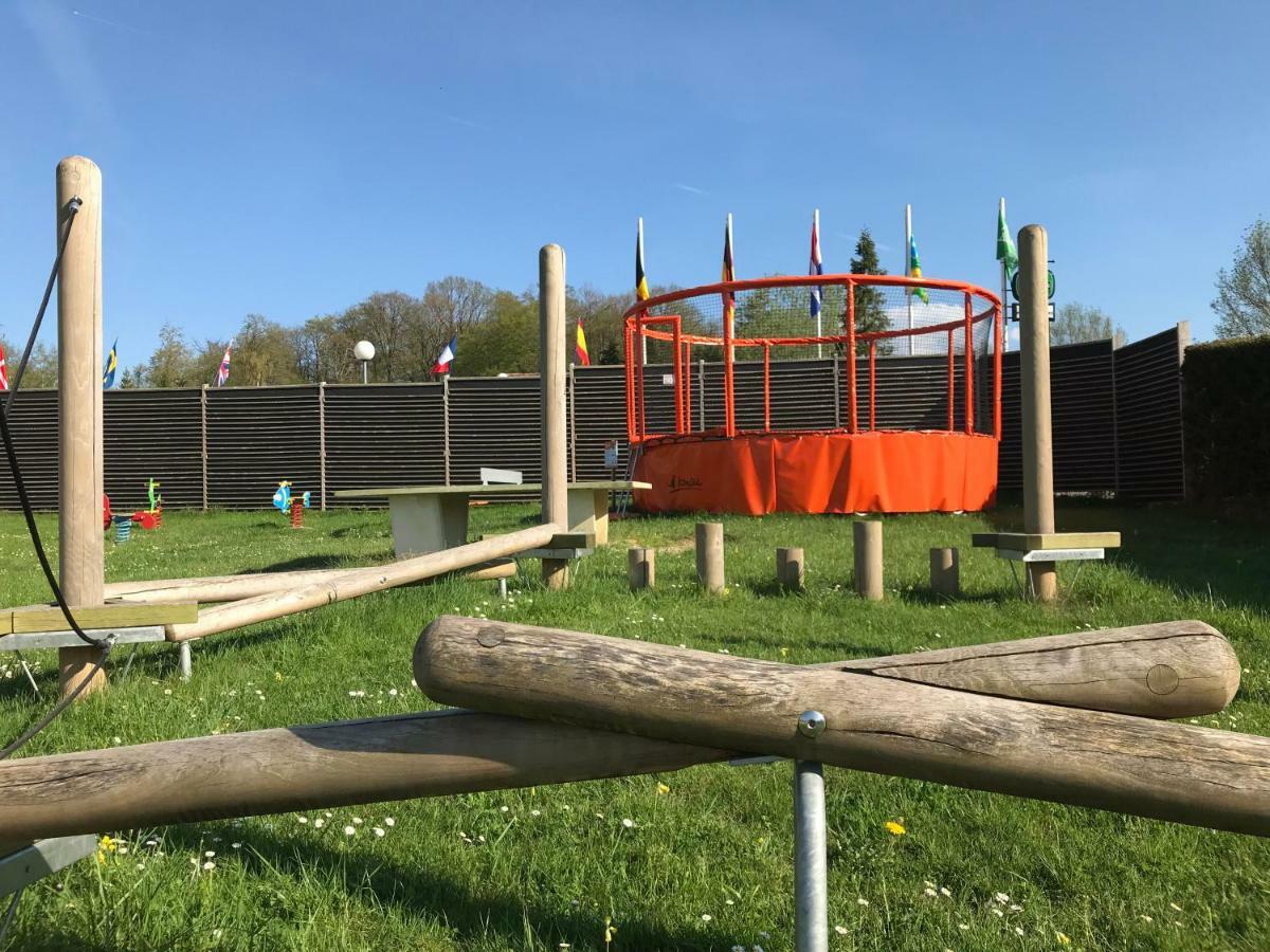 Camping Porte Des Vosges Bulgnéville Exteriér fotografie