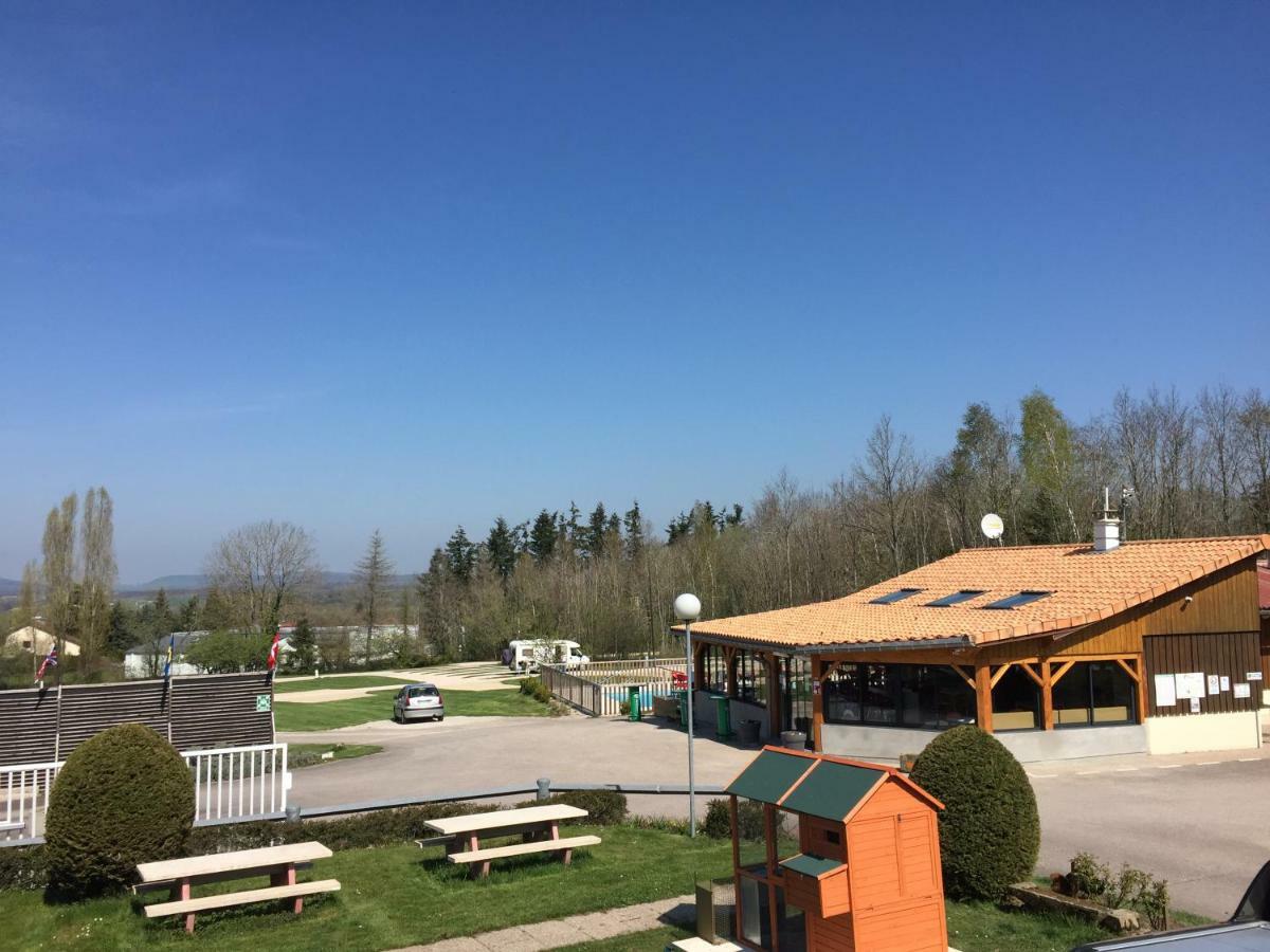 Camping Porte Des Vosges Bulgnéville Exteriér fotografie